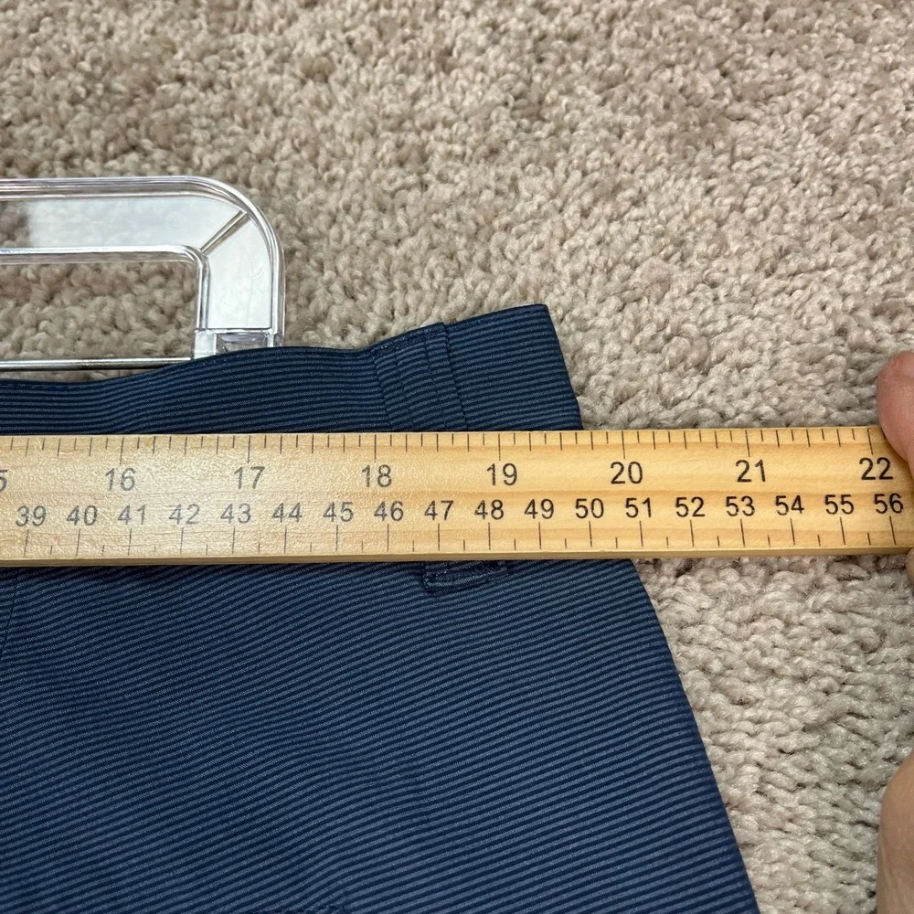 Travis Mathew Shorts Men 38 9 Navy Blue Micro Stripe Flat Front Performance Golf - Picture 6 of 8